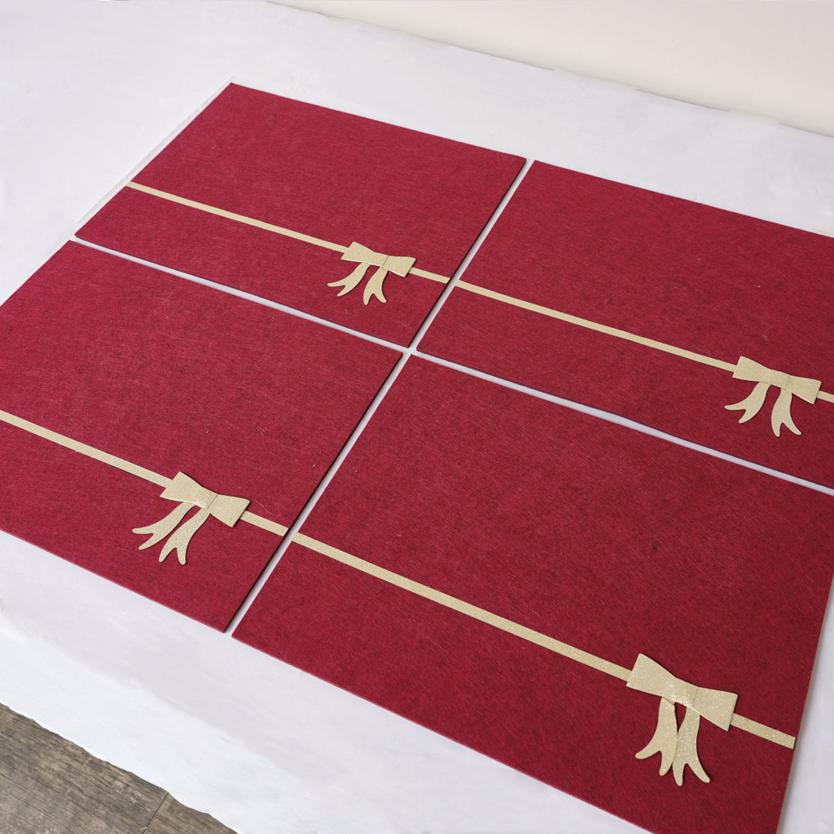 Set of 4 Dark Red Rectangular Felt Placemat with Champagne Gold Bow
