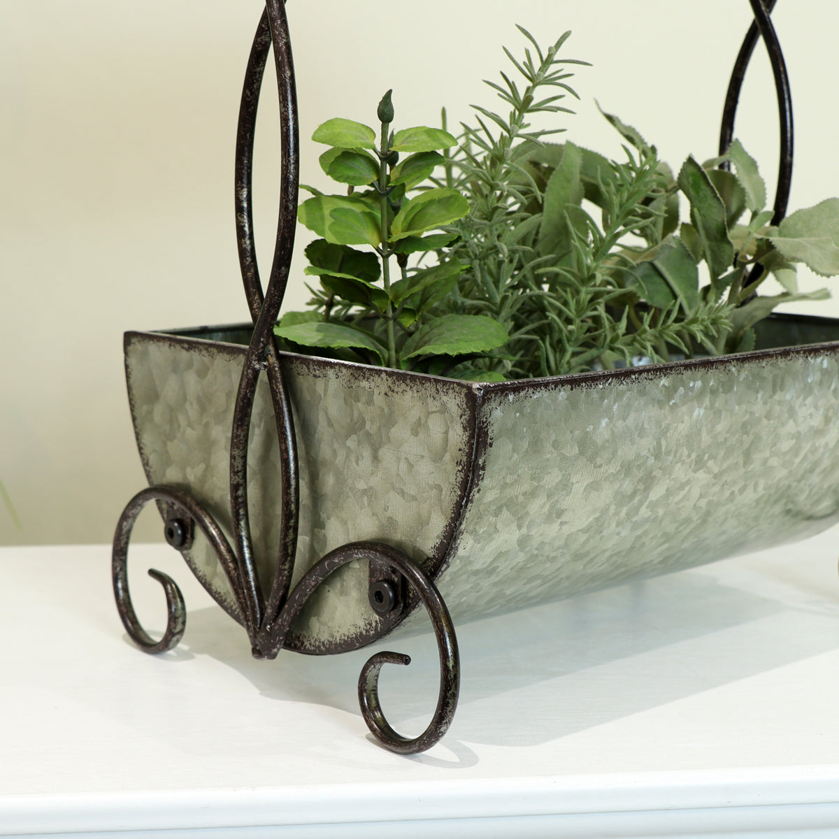Rustic Metal Wishing Well Planter Pot