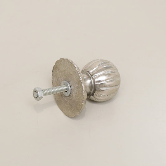 Shiny Silver Round Scalloped Drawer Knob With Scallop Detailed Base
