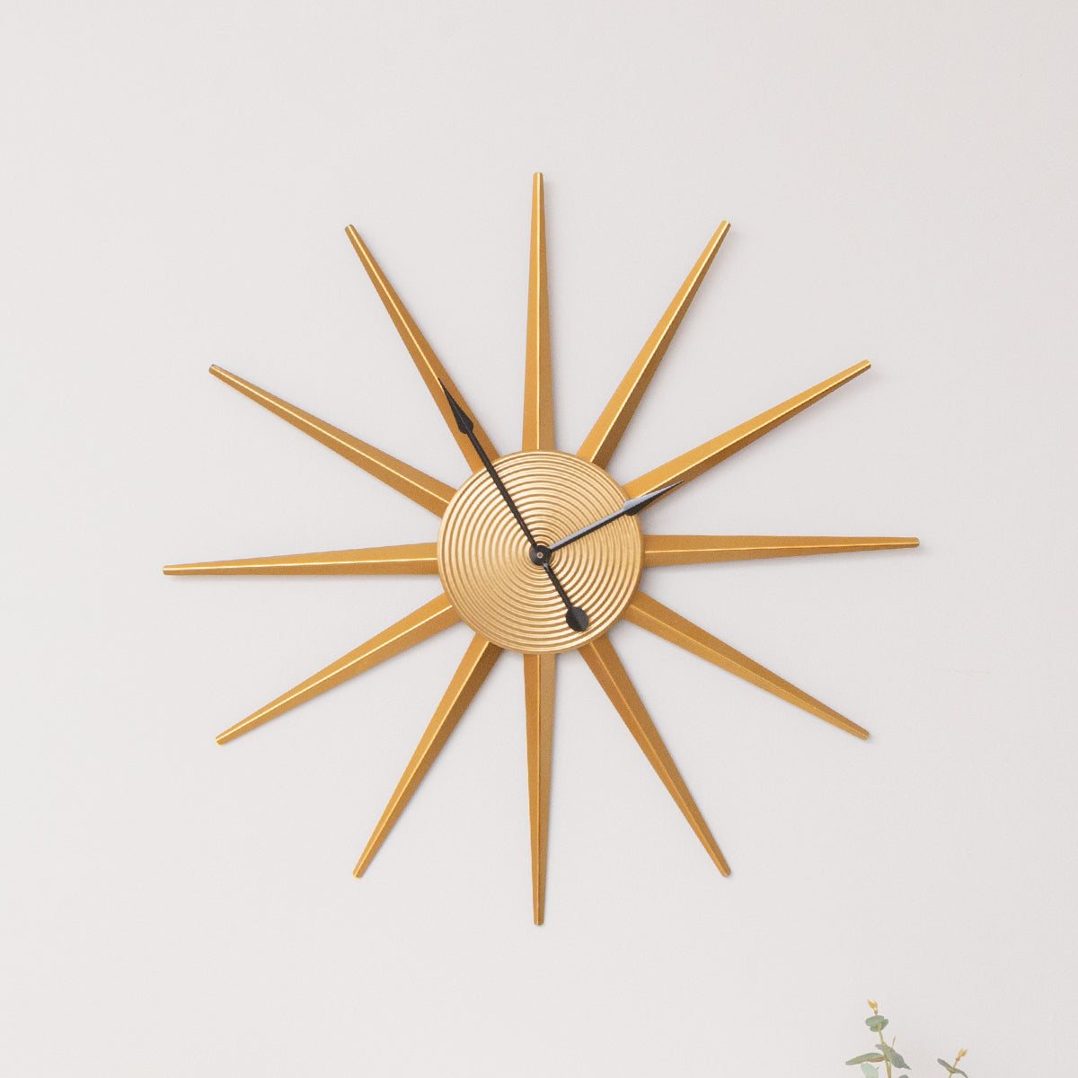 Gold Metal Starburst Detail Wall Clock - 60cm x 60cm