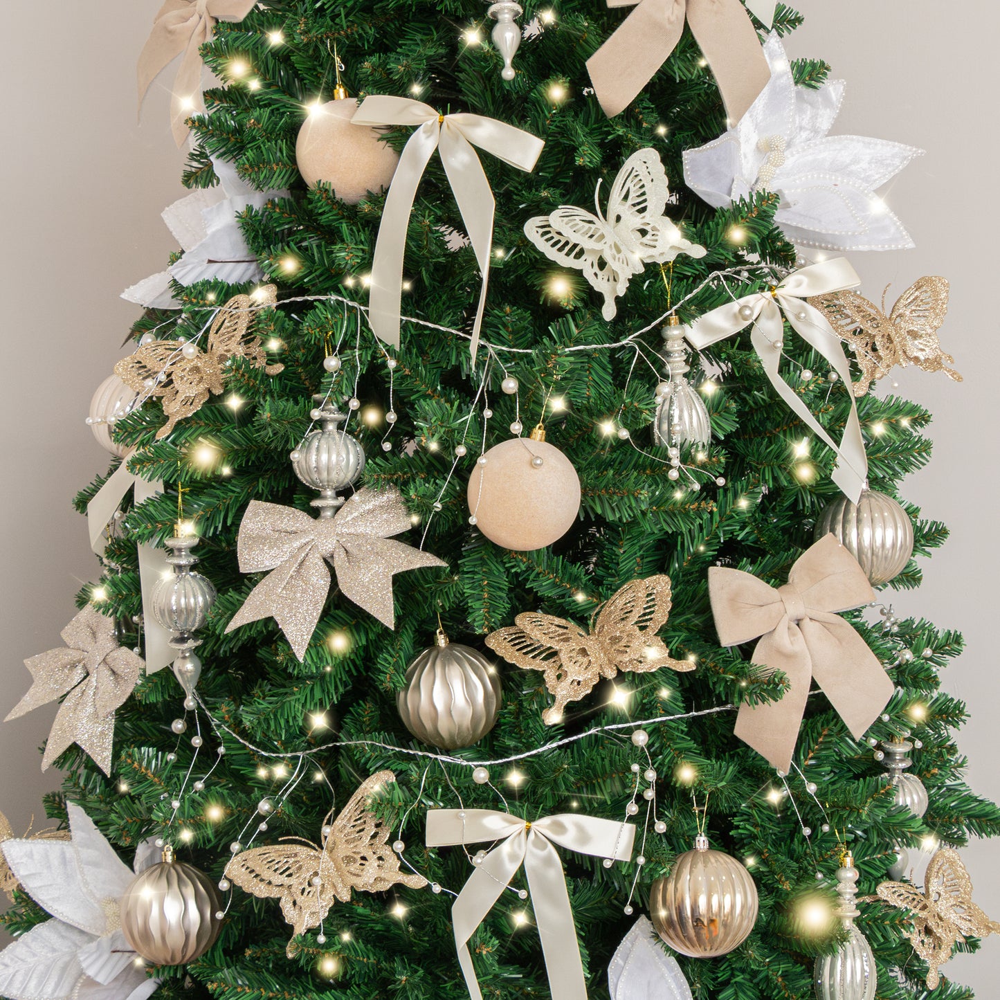 Set of 6 Assorted Gold & Champagne Round Christmas Baubles