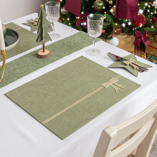  Set of 4 Green Rectangular Felt Placemat with Champagne Gold Bow 