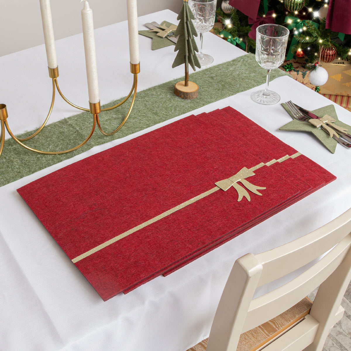Set of 4 Dark Red Rectangular Felt Placemat with Champagne Gold Bow