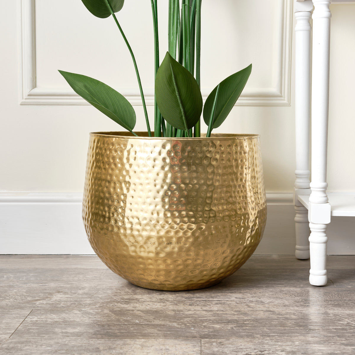 Large Gold Hammered Metal Planter – Windsor Browne