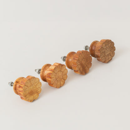 Set of 4 Wooden Flower Drawer Knobs