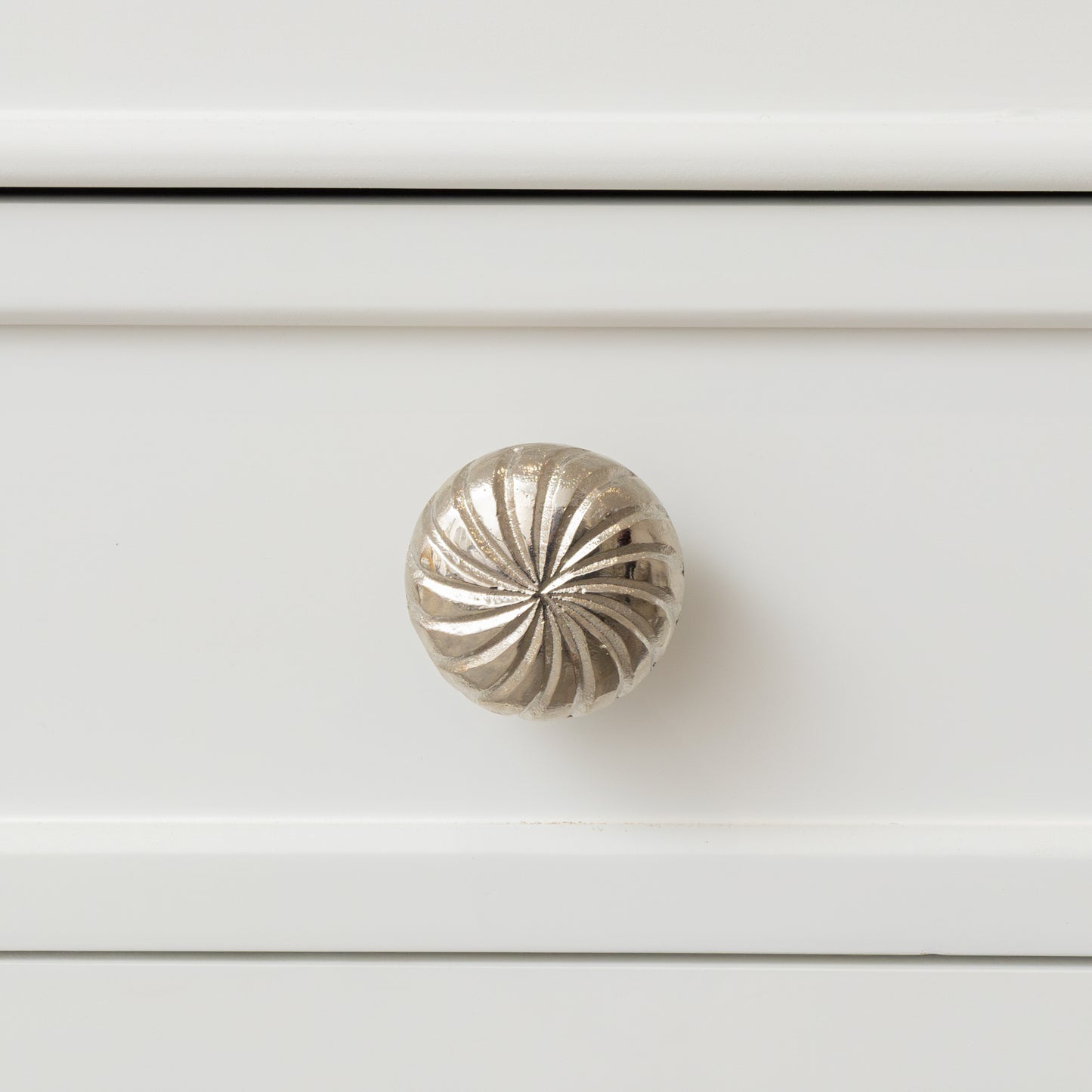 Set of 4 Extra Large Silver Swirl Drawer Knobs