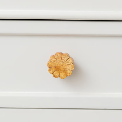 Set of 4 Wooden Flower Drawer Knobs