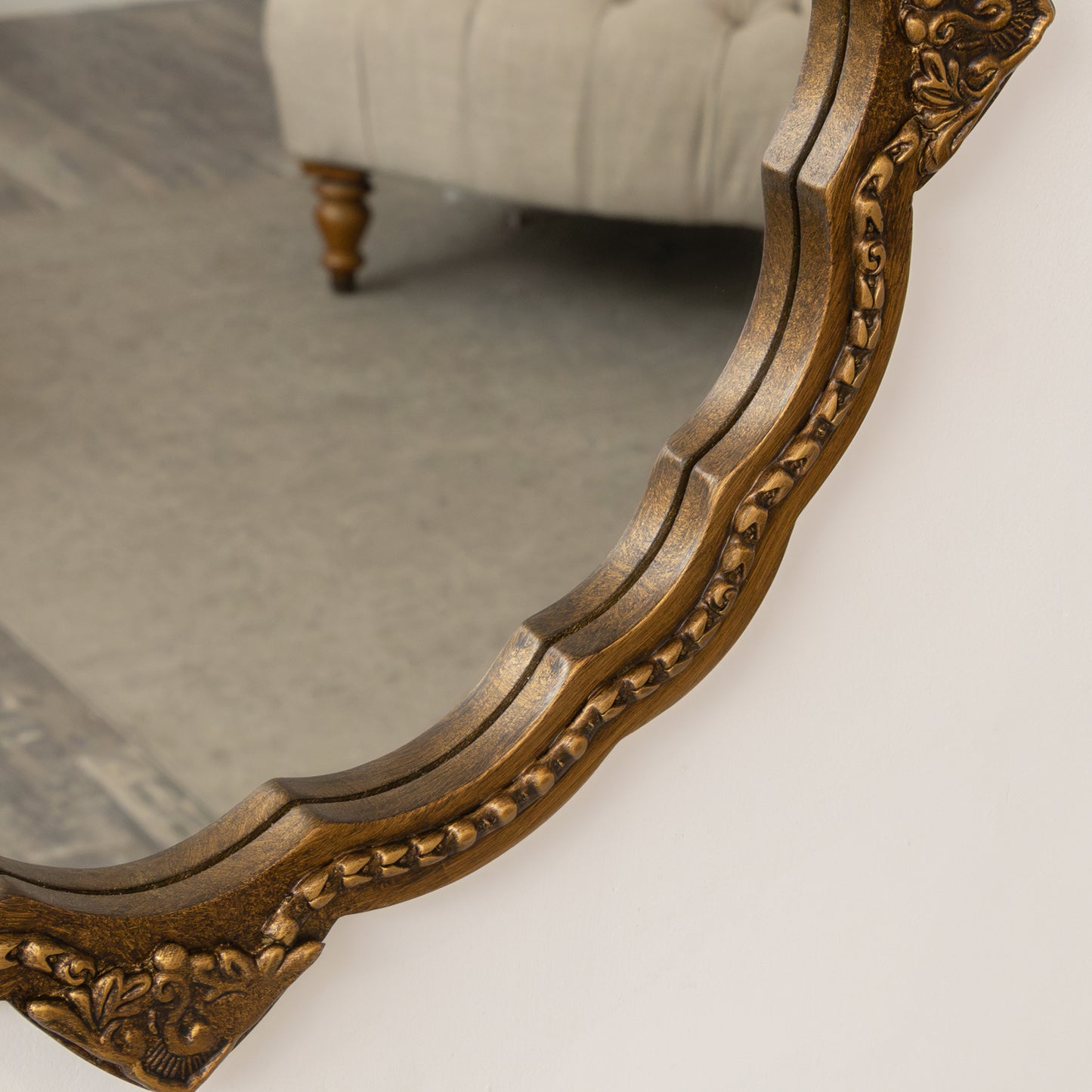 Ornate Antique Gold Round Wall Mirror - 50cm x 50cm