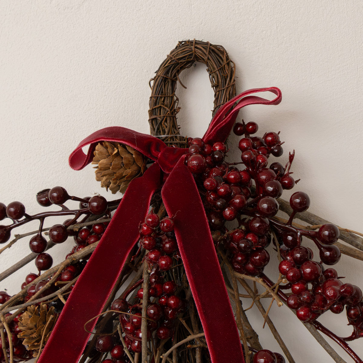 Large Natural Red Pine Cone & Berry Christmas Wall Hanging Swag Decoration - 42cm