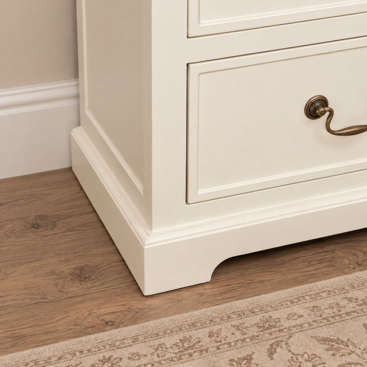 Ivory 8 Drawer Chest of Drawers & Pair of 3 Drawer Bedside Tables - Charlotte Ivory Range