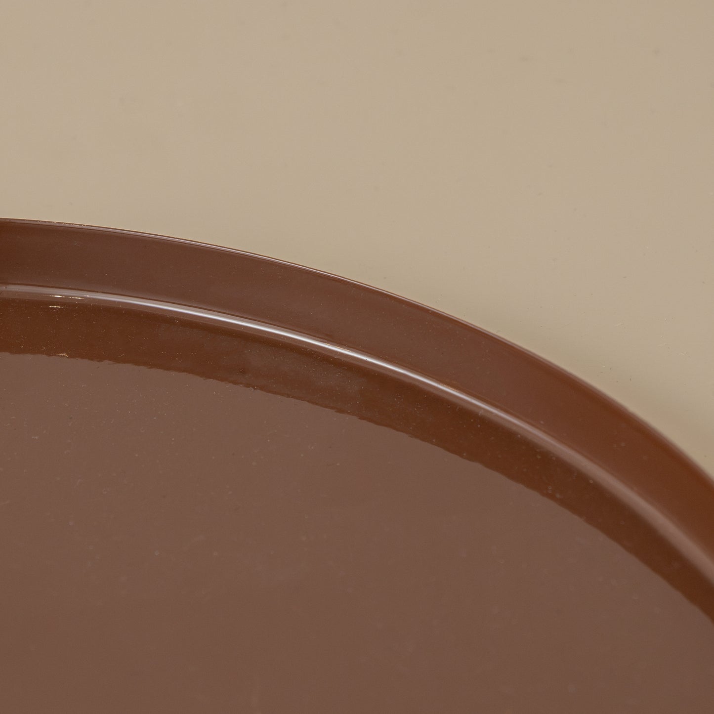 Round Metal Cappuccino Brown & Gold Display Tray