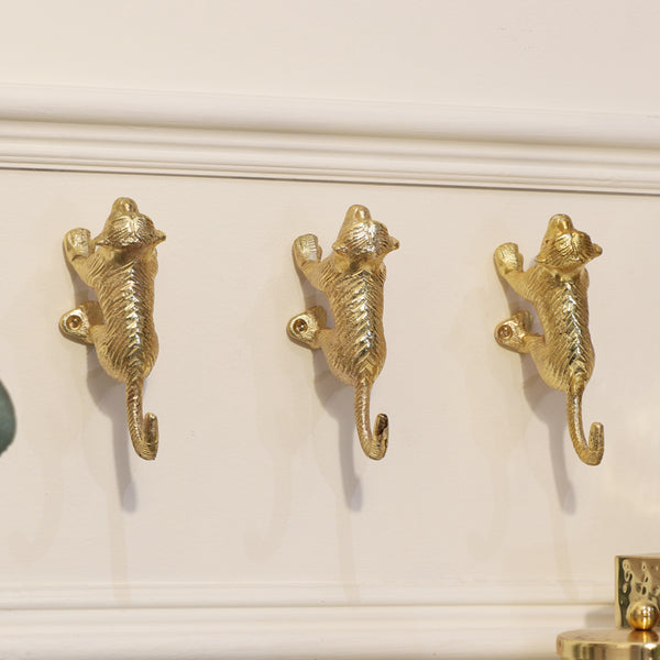 Set Of 3 Gold Elephants Head Wall Hooks – Windsor Browne