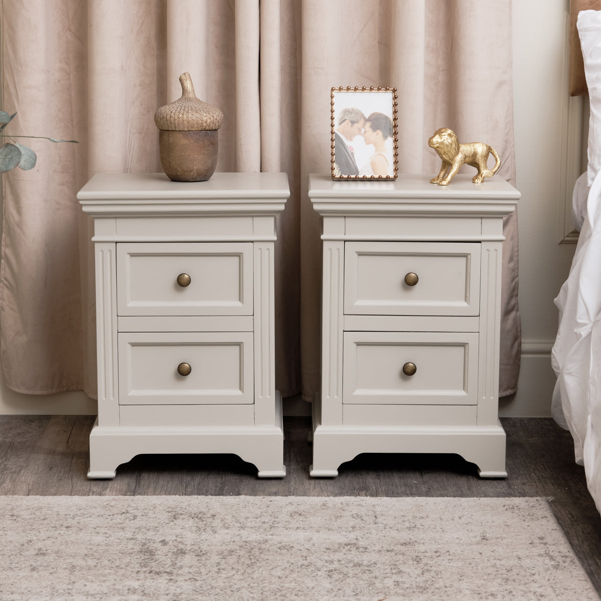 Large Taupe-Grey 7 Drawer Chest of Drawers & Pair of Bedside Tables - Daventry Taupe-Grey Range