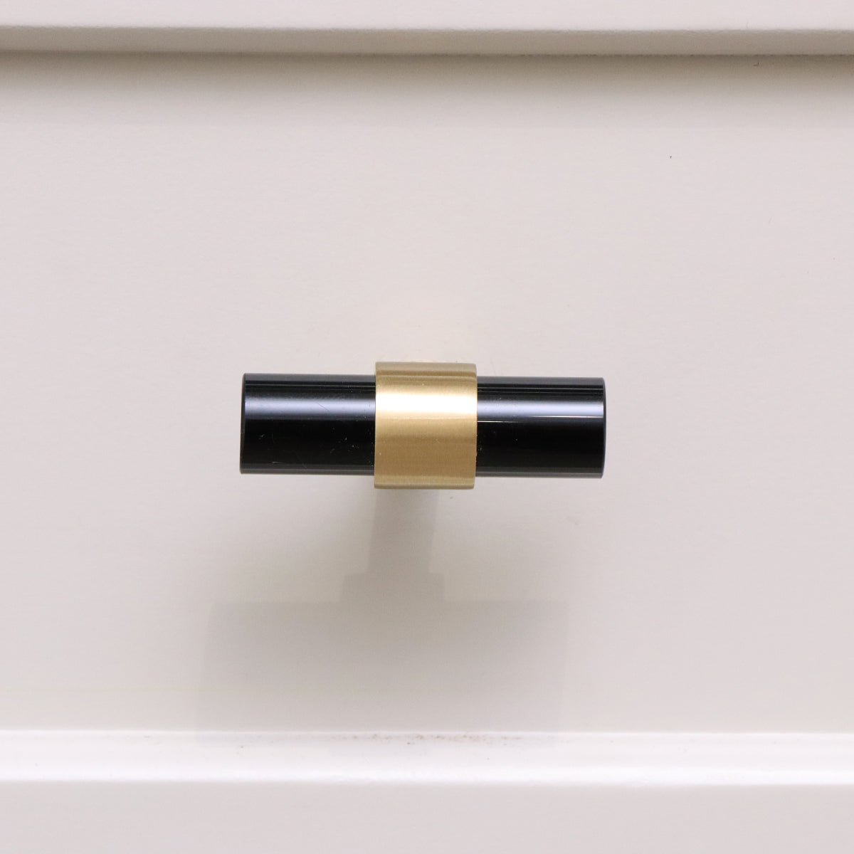 Gold & Black Acrylic T-Bar Shaped Drawer Handle