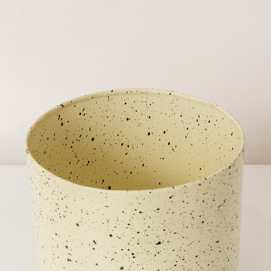  Small Ivory Speckled Iron Planter Pot - 15.5cm 