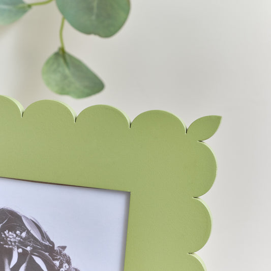  Large Apple Green Scalloped Portrait Photo Frame - 8x10 