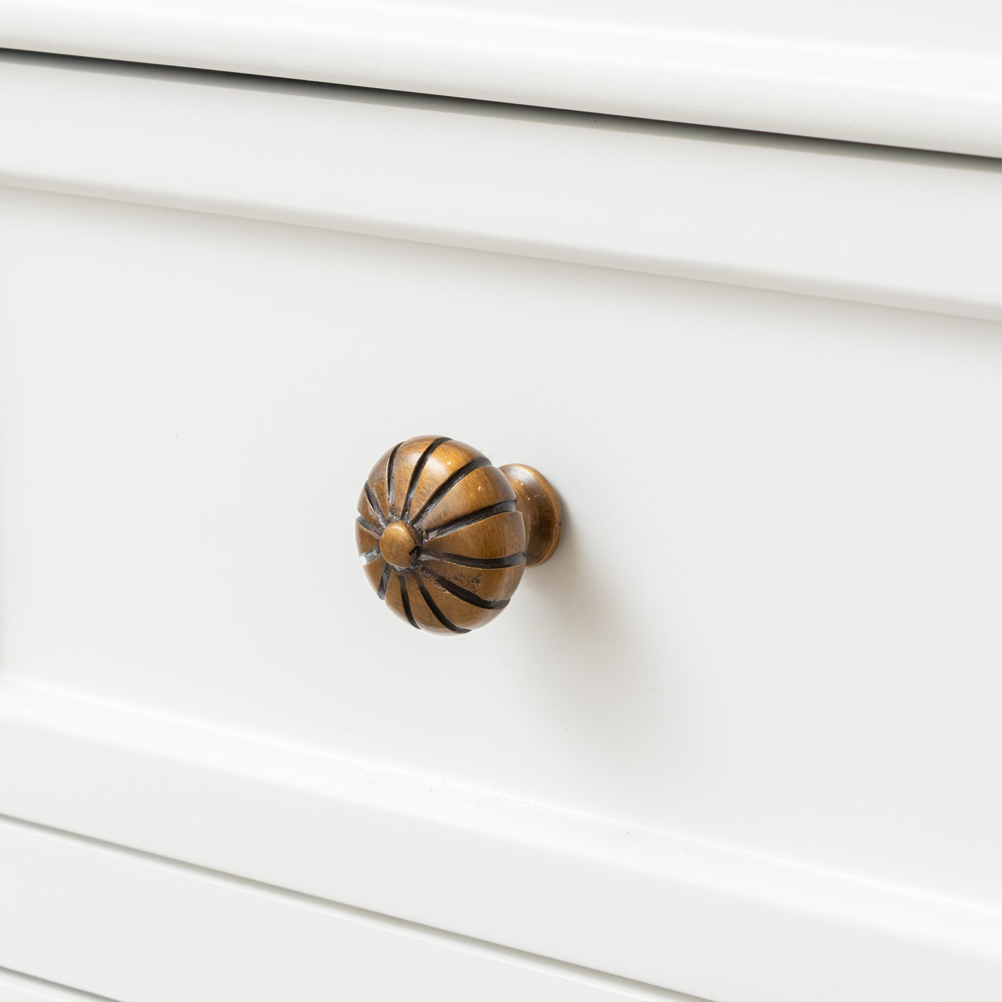 Set of 4 Antique Brass Round Pumpkin Drawer Knobs