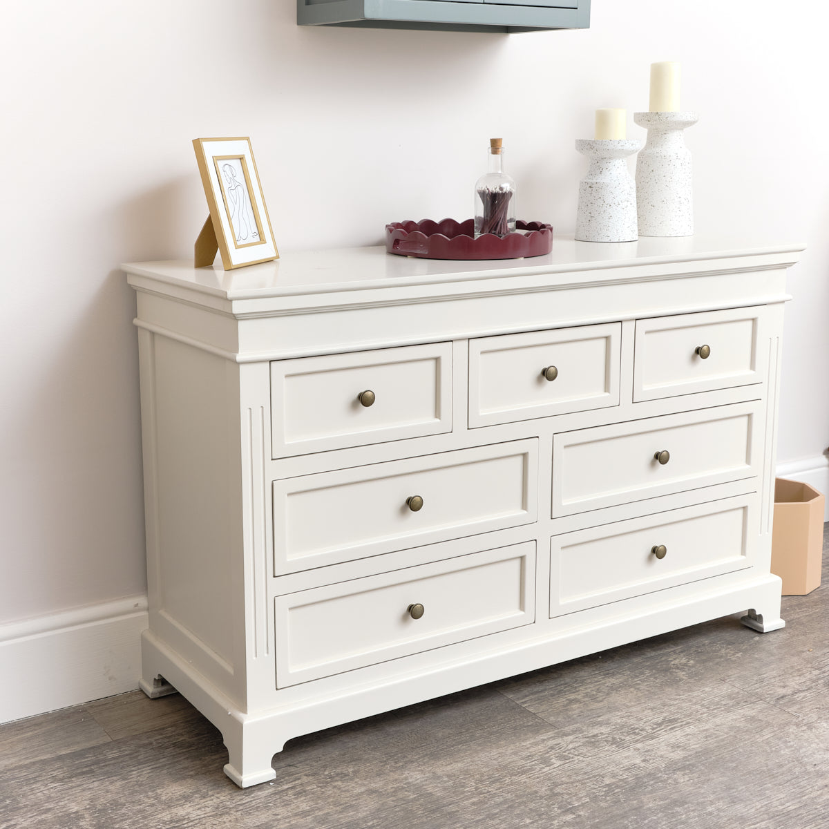 Large Ivory 7 Drawer Chest of Drawers - Daventry Ivory Range
