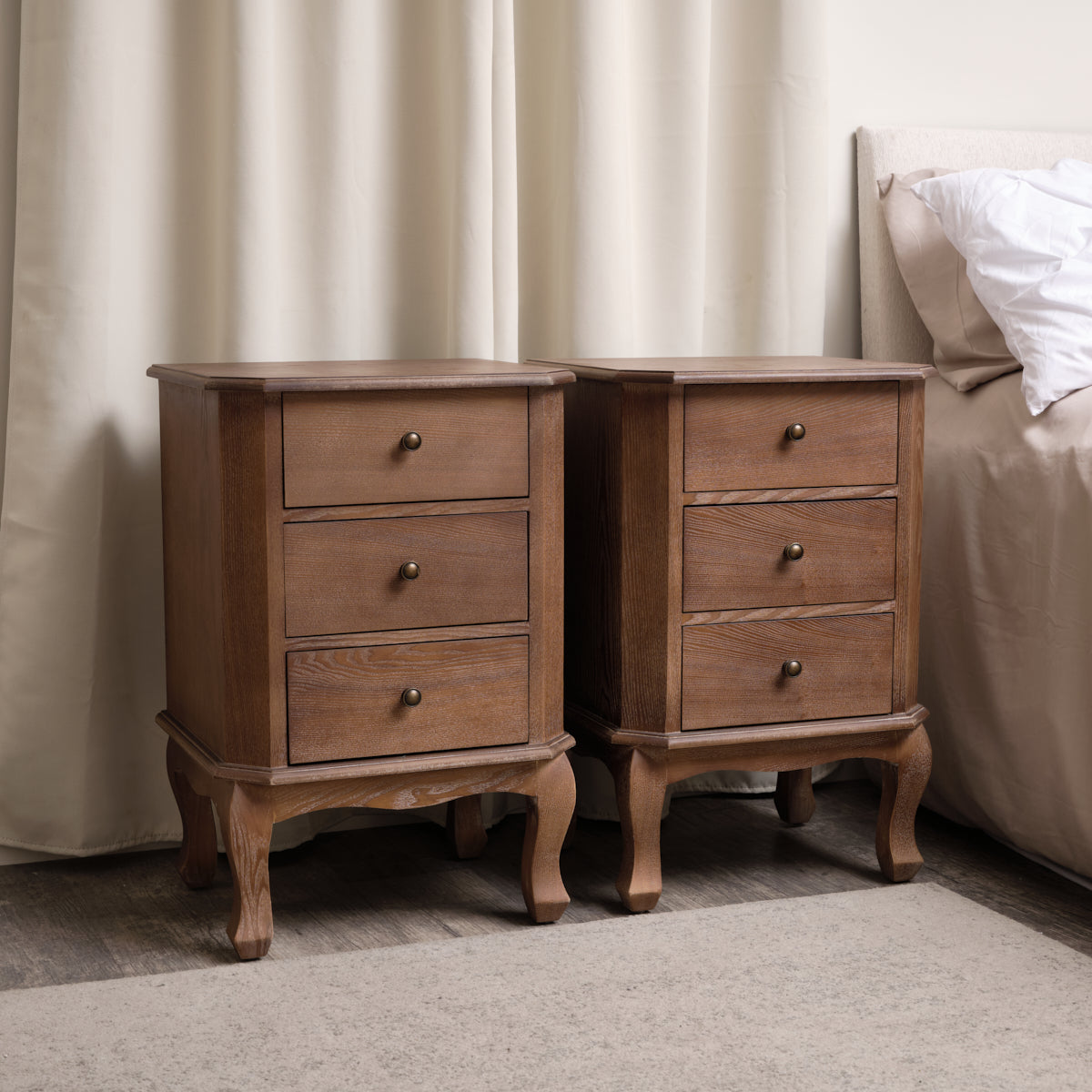 Dark Wood Wardrobe, Dressing Table Set, Chest of Drawers & Pair of Bedside Tables - Ashwell Range