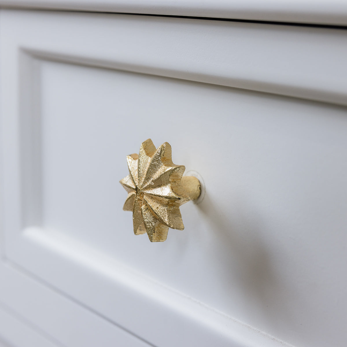 Gold Star Shaped Drawer Knob – Windsor Browne Gold Star Shaped Drawer Knob – Windsor Browne