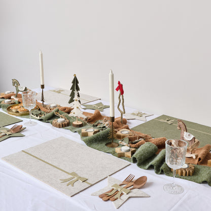 Set of 4 Beige Rectangular Felt Placemat with Champagne Gold Bow