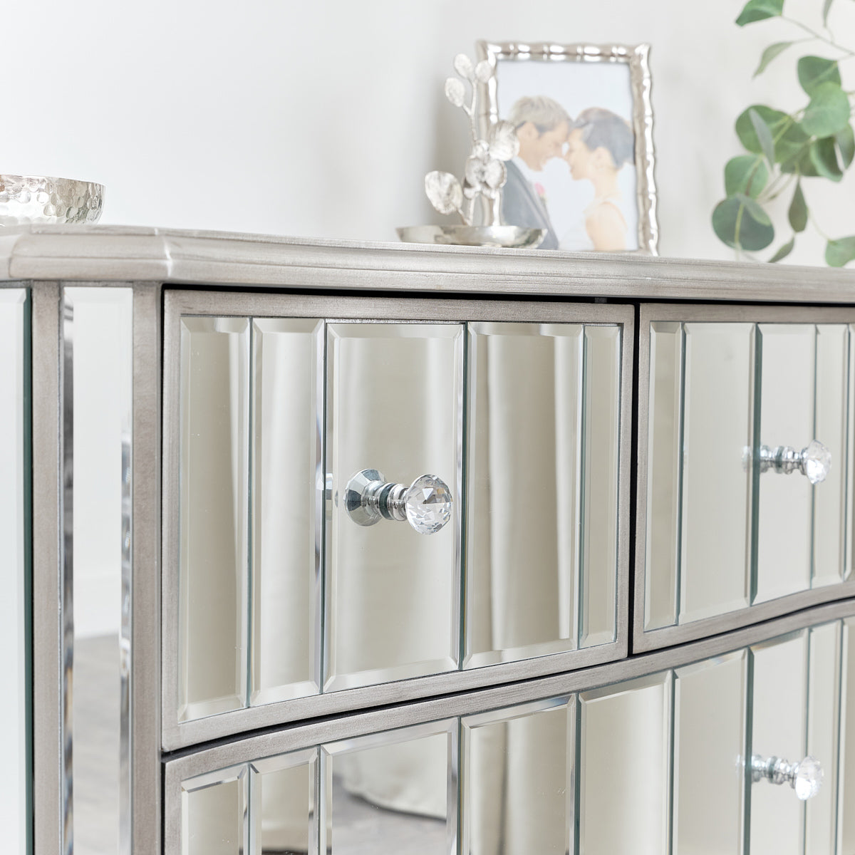 Silver Mirrored Chest of Drawers & Pair of 3 Drawer Bedside Tables - Tiffany Range
