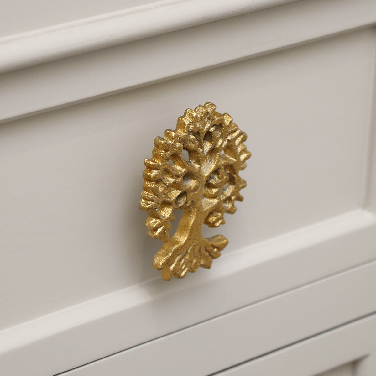 Antique Gold Oak Tree Drawer Knob