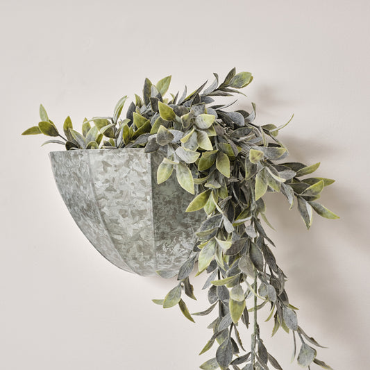 Silver Galvanised Scalloped Wall Planter 
