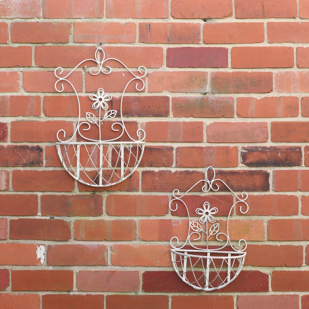 Set of 2 Ornate Antique Cream Wall Planters