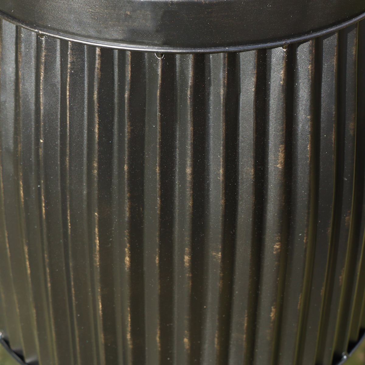 Medium Round Metal Black & Gold Planter