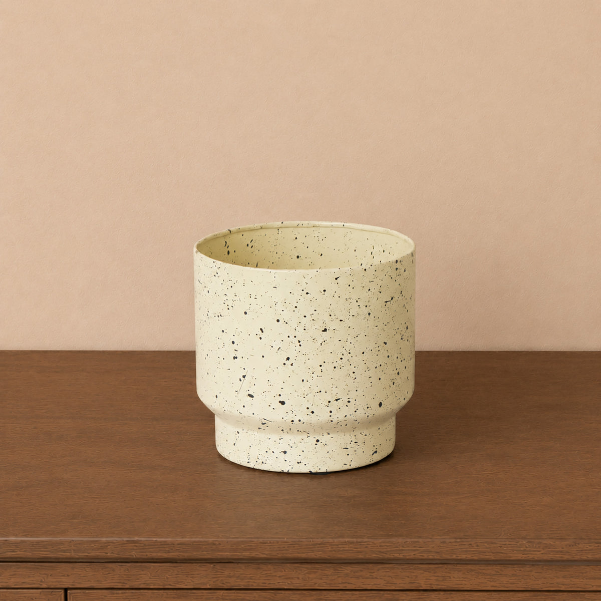 Small Ivory Speckled Iron Planter Pot - 15.5cm