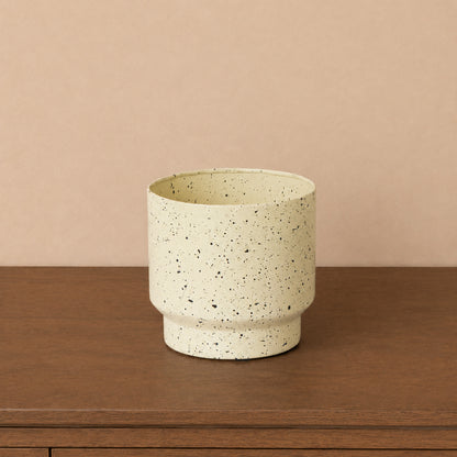 Small Ivory Speckled Iron Planter Pot - 15.5cm